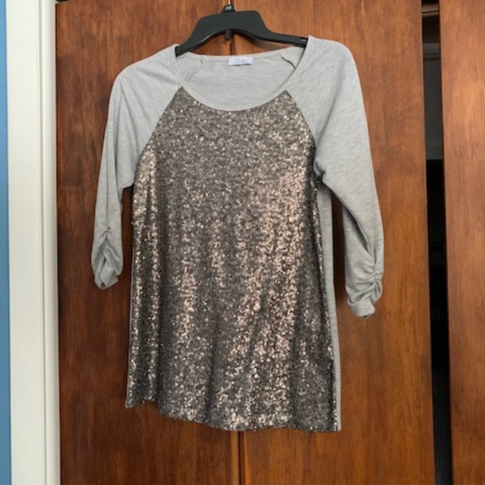 Tobi XS Sequin Baseball Tee Ruched 3/4 Sleeves